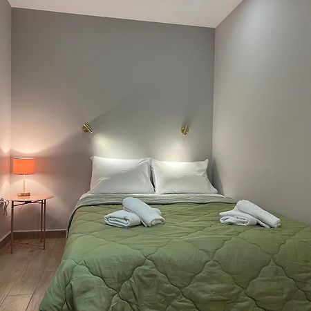 Elenasrooms Kallithea  Exterior photo